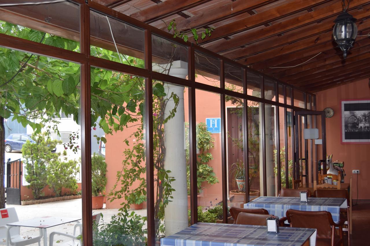 Hotel Rio Seco Pedrera Exterior photo